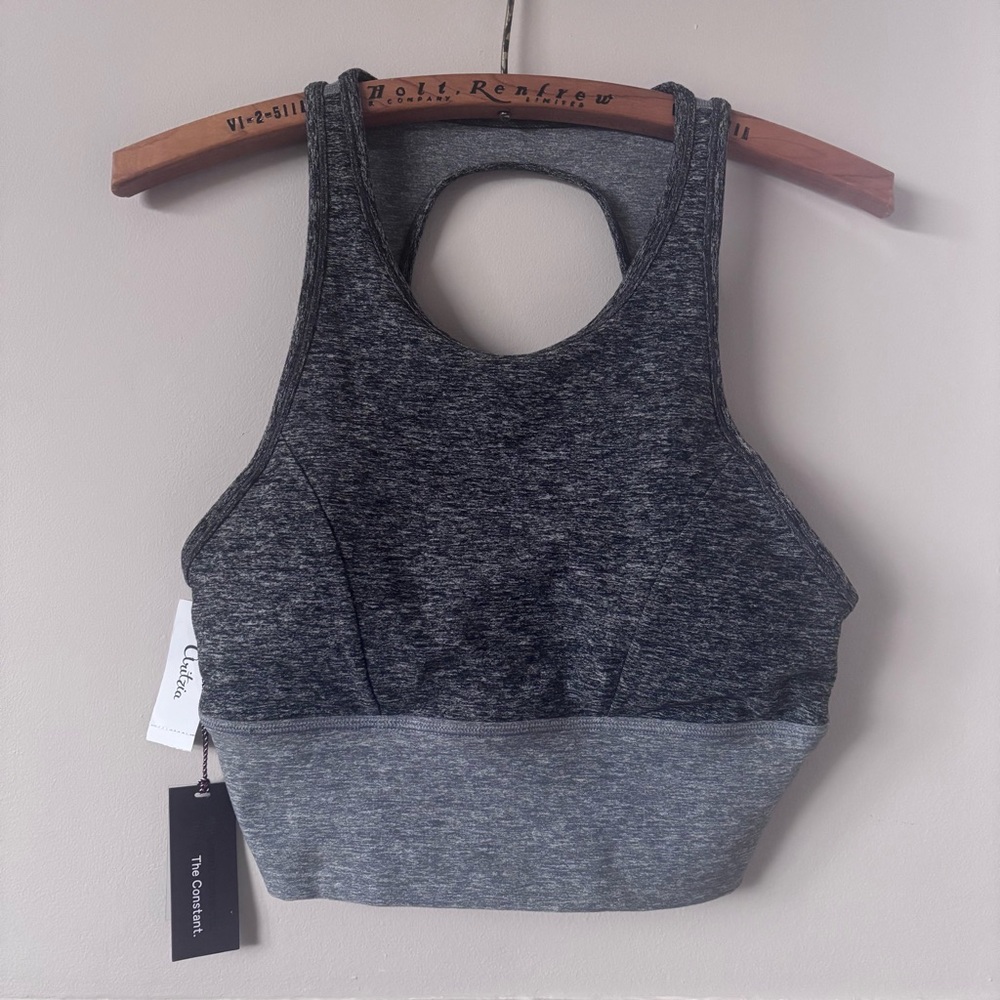 M - Aritzia The Constant Galloni Bra Top